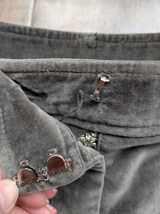 Garnet Hill Velvet Pants Size 14 Long Gray Straight Leg Stretch Trousers - Picture 8 of 13